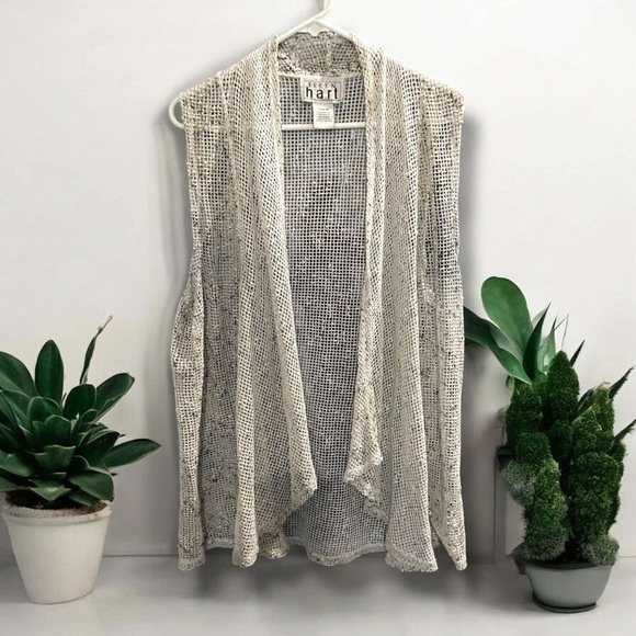 Tops - Two XL sleeveless vests. One cream lace and one black.